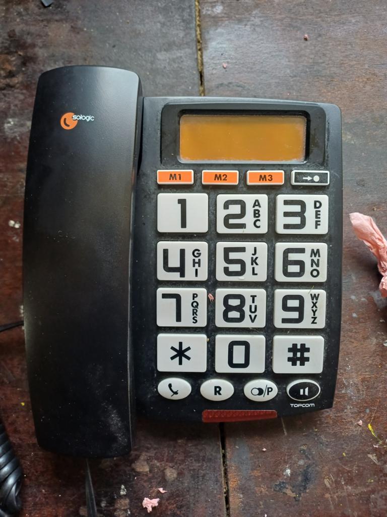 Téléphone fixe