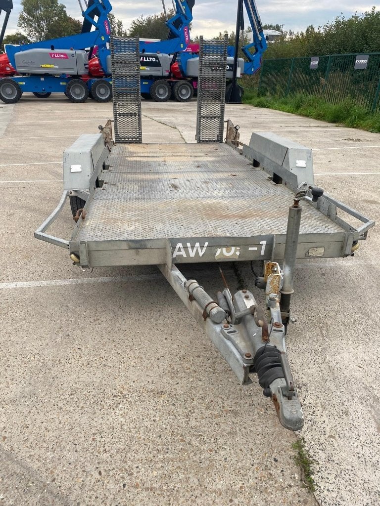 Aanhangwagen Vandamme A2702, Ophalen
