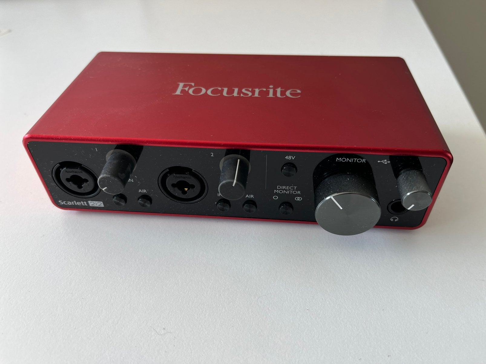 Focusrite Scarlett 2i2 3de generatie, Ophalen of Verzenden, Niet werkend, Extern