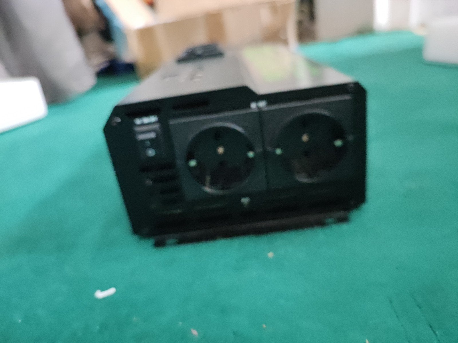 convertisseur 12v 220v 6000w nouveau, Enlèvement