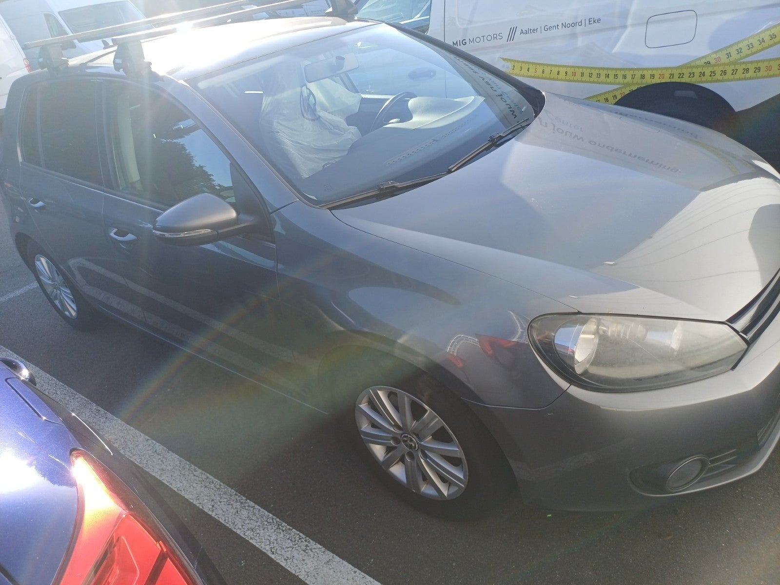 volkswagen golf 6 1600cc TDI highline 1ste eigenaar, Voorwielaandrijving, Stof, Zwart, 4 cilinders