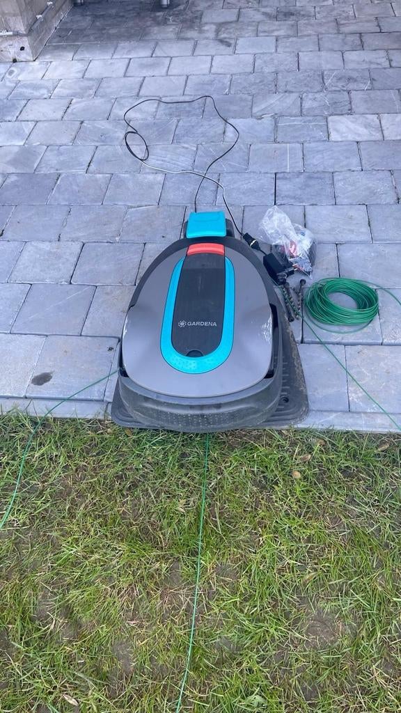 Robot Gardena - Stad Sileno!! voor onderdelen!!, Ophalen