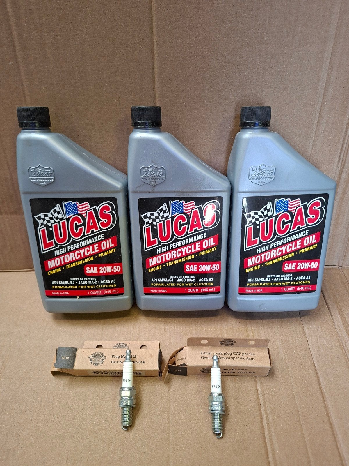 Huile 20w50 et bougies Harley-Davidson, Enlèvement