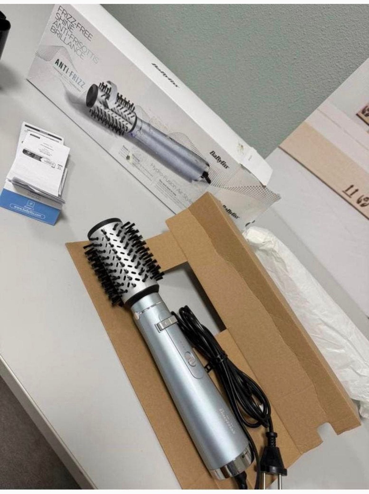 BaByliss Hydro Fusion air-styler Föhnborstel AS773E - Nieuw, Handtassen en Accessoires, Ophalen of Verzenden, Nieuw, Haardroger