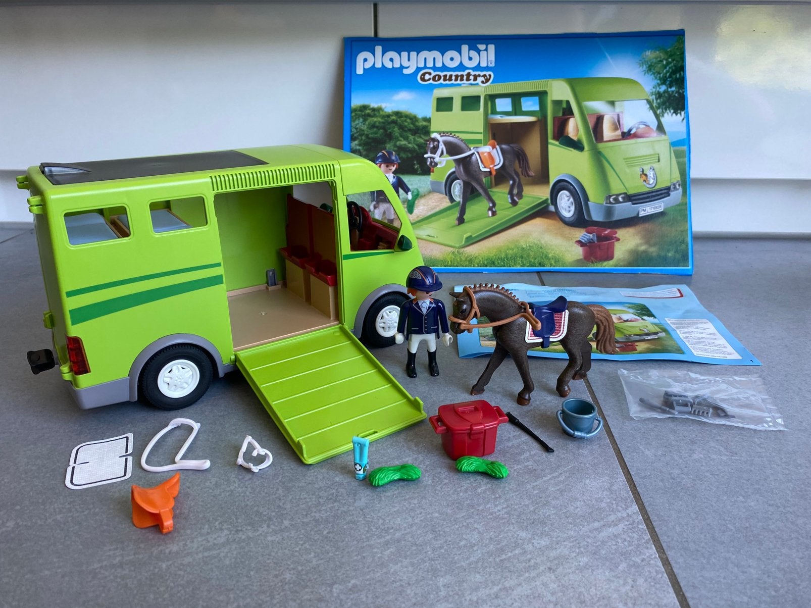 Playmobil country paarden camper  6928, Ophalen, Complete set, Voertuig, Zo goed als nieuw