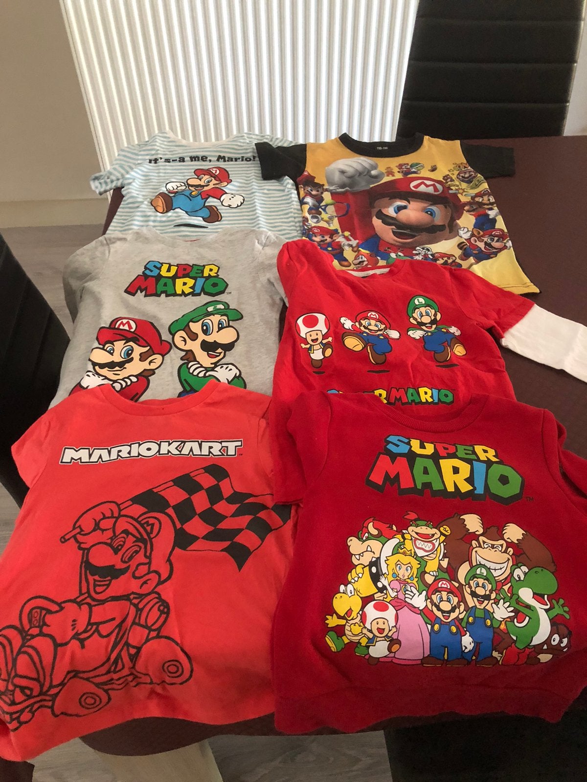 T-schirts super mario, Kinderen en Baby's, Ophalen, Zo goed als nieuw