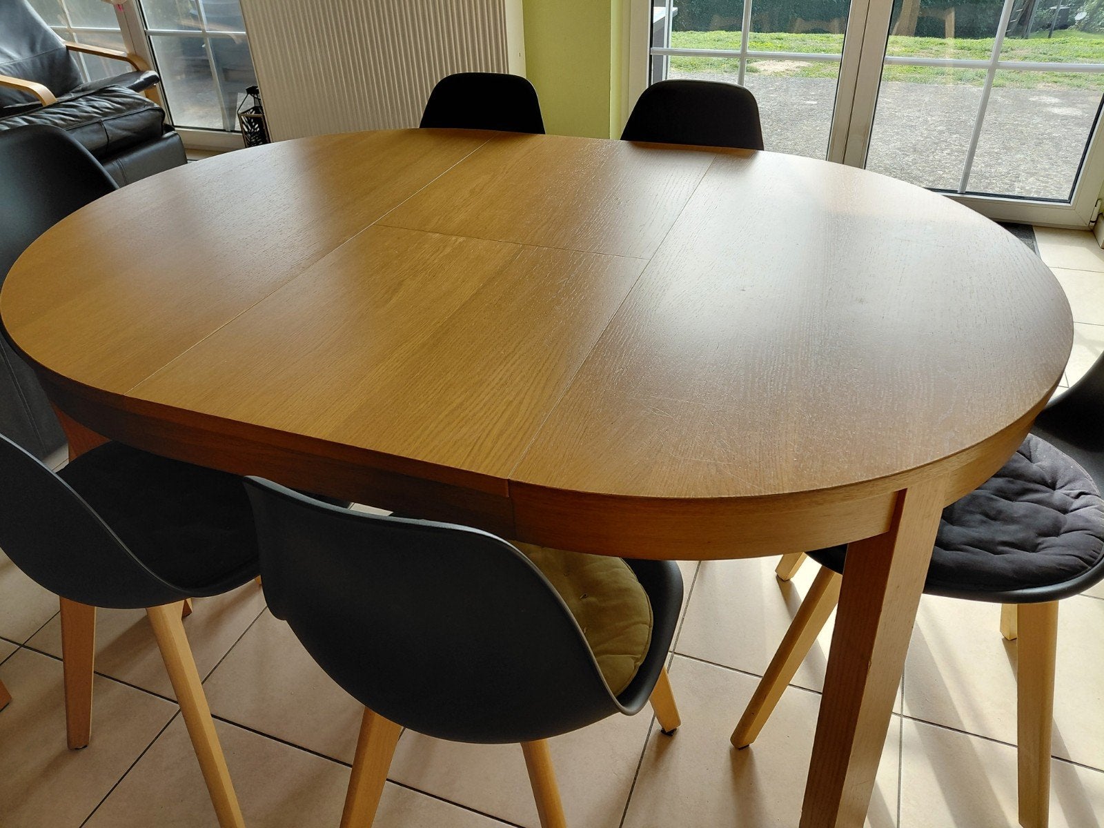 Table en bois ronde extensible, Maison & Meubles, Cinq personnes ou plus, Enlèvement, Utilisé, Autres essences de bois