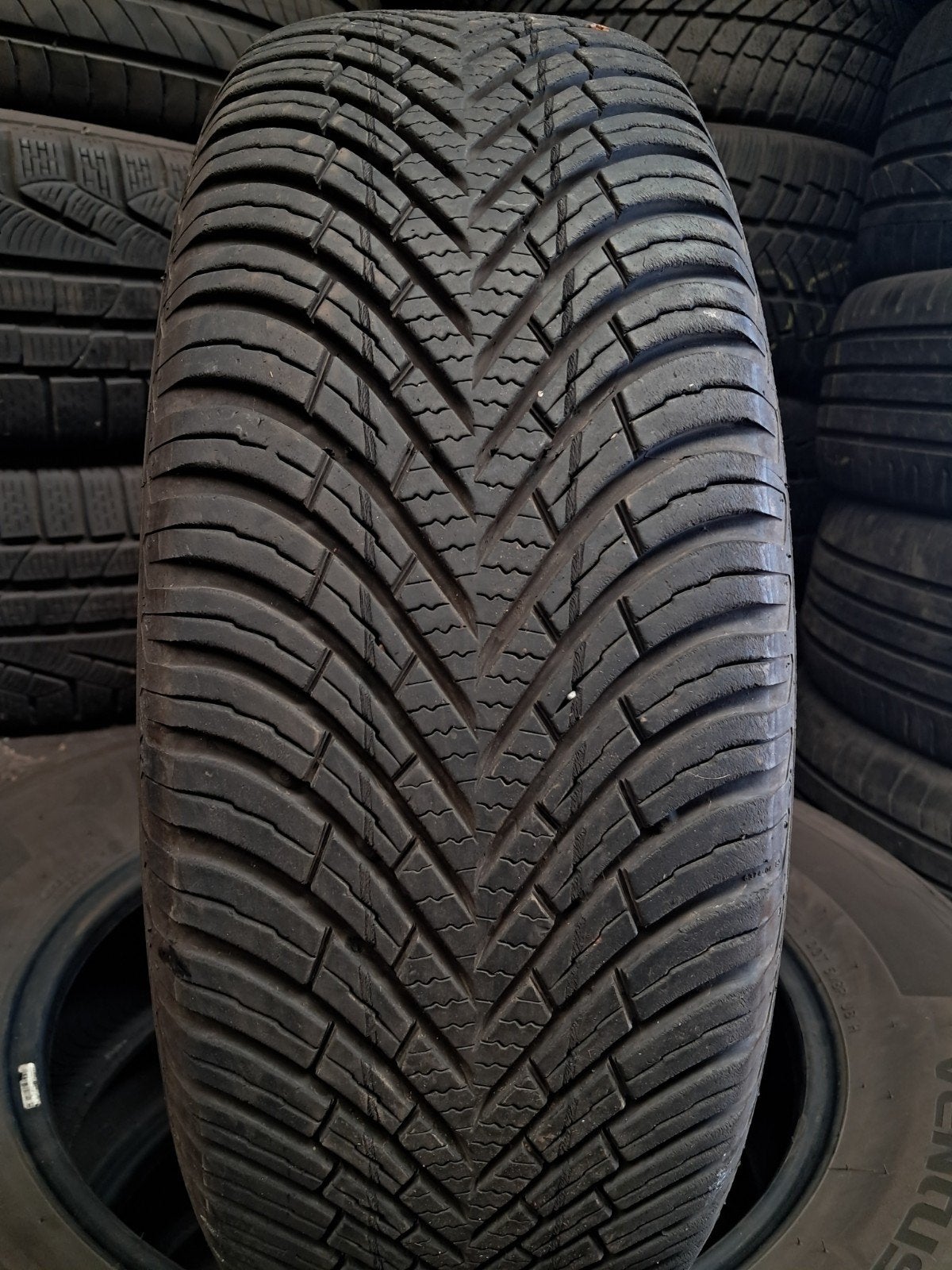 1856015 185/60/15 185/60r15 Allseson, Ophalen