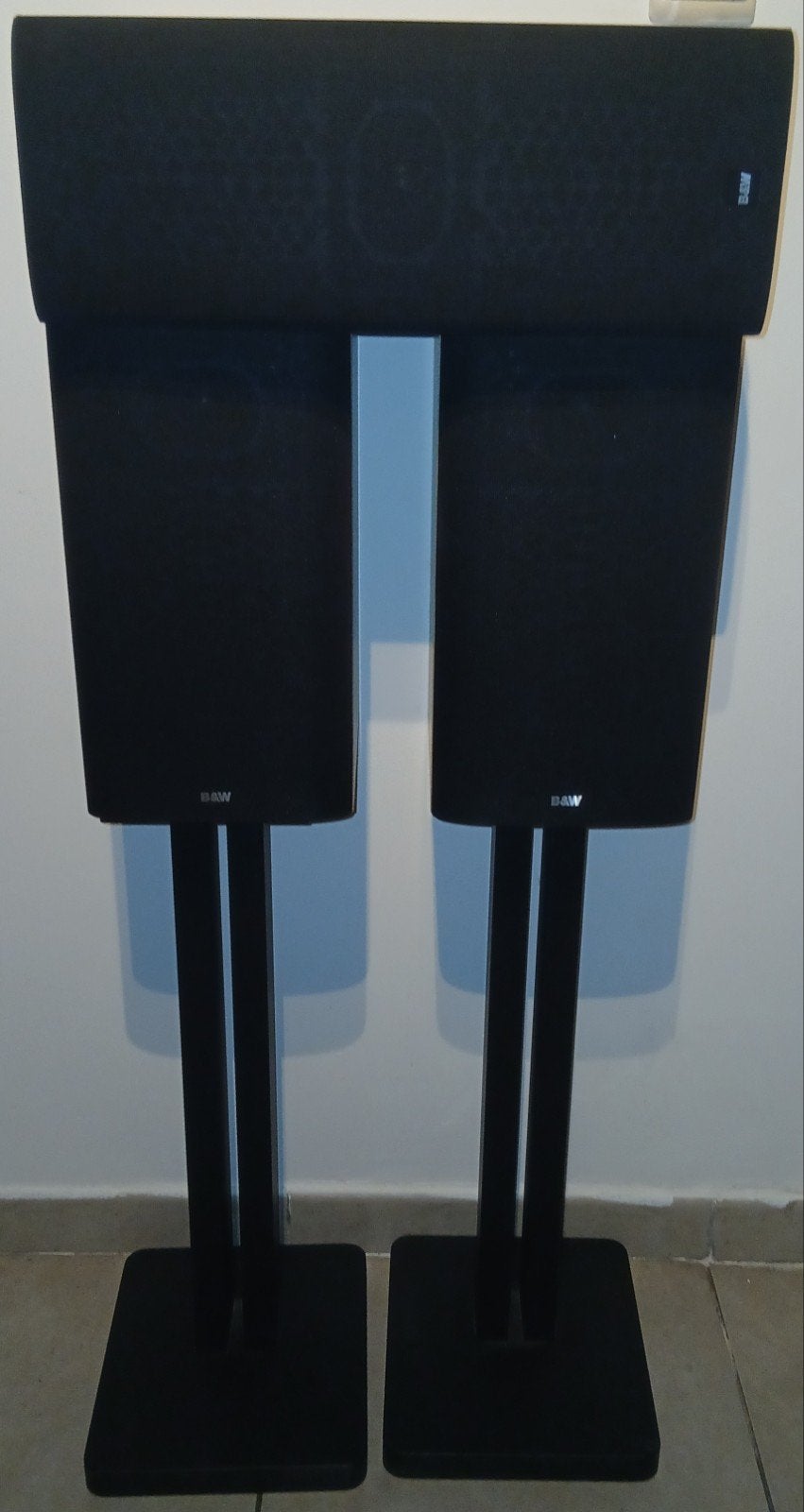 ​B&W DM601 S3 (Matching Pair) + LCR 60 S3 Center+ B&W stands, Haut-parleur central, Comme neuf, Enlèvement, Bowers & Wilkins (B&W)