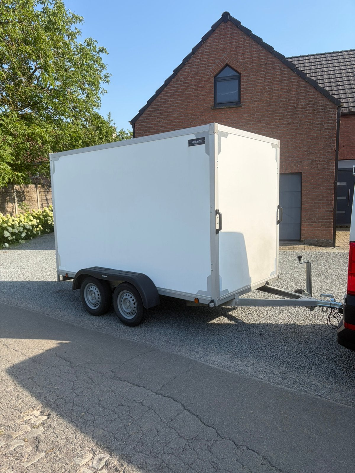Remorque fermée 750kg 2024, Enlèvement, Comme neuf
