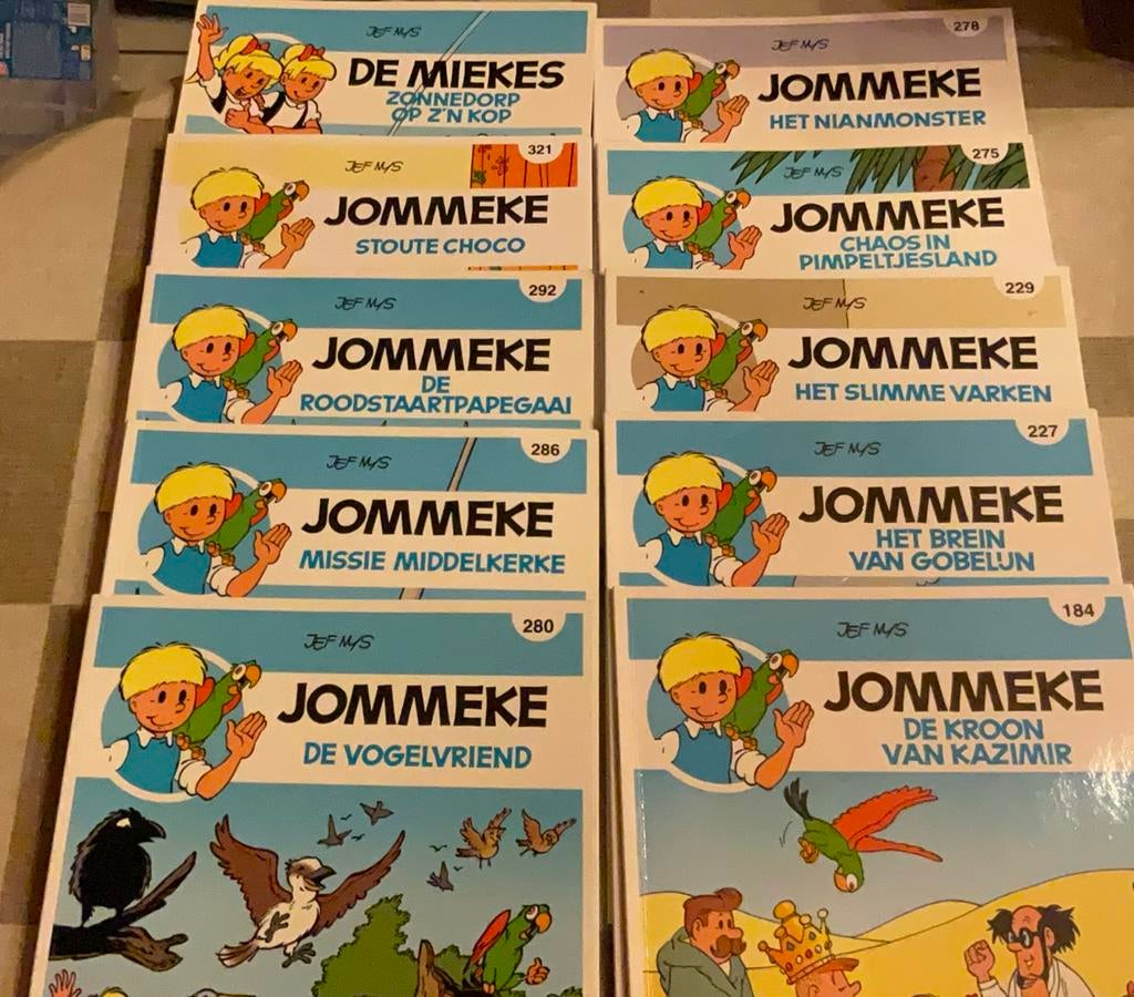 Jommeke - 13 strips voor 45 € of 4,00 €/ stuk (blauwe cover), Boeken, Stripverhalen, Zo goed als nieuw, Ophalen of Verzenden