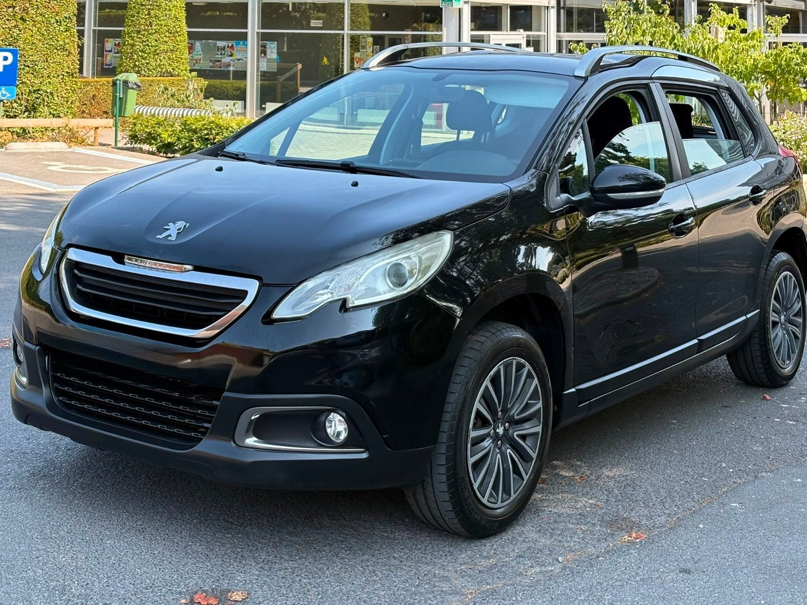 Peugeot 2008 met keuring voor verkoop, Bedrijf, Te koop