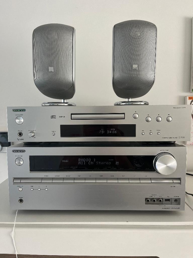 Audioset Onkyo - Bowers & Wilkins, Gebruikt, Tuner of Radio, Losse componenten, Ophalen