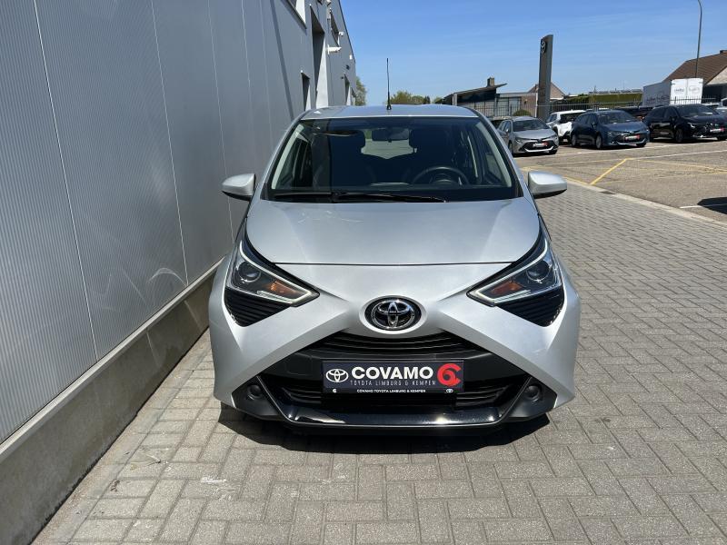 Toyota Aygo 1.0 x-play II, Euro 6, 72 pk, Handgeschakeld, 5 deurs