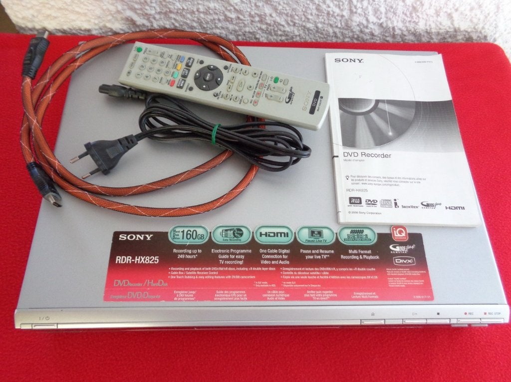 DVD recorder Sony RDR-HX825., TV, Hi-fi & Vidéo, Lecteurs DVD, Envoi, Utilisé, Lecteur DVD, Sony
