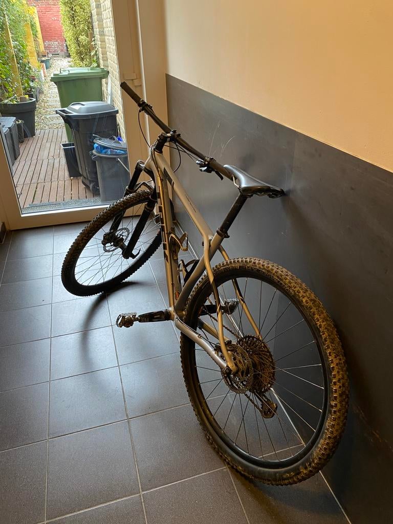 Grijze MTB Trek 29 inch maat Medium, Fietsen en Brommers, Ophalen, Gebruikt, Aluminium, 24 inch of meer