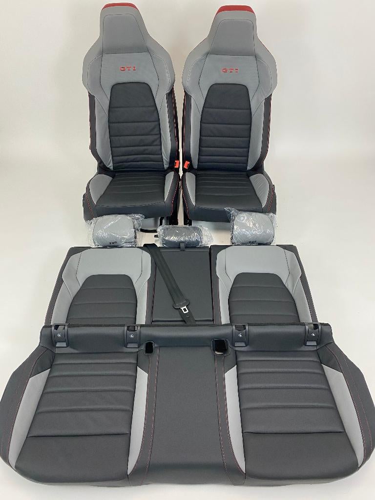 Interieur VW Golf 8 GTI Zwart/Grijs/Rood, Auto-onderdelen, Interieur en Bekleding, Ophalen of Verzenden, Gebruikt, Volkswagen