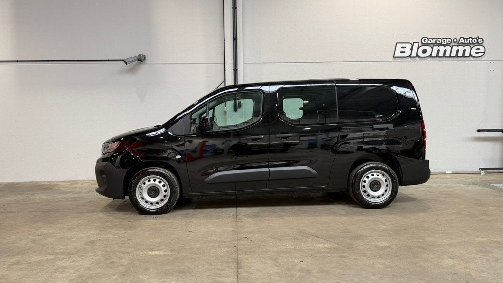 Peugeot Partner 1.5 BlueHDi 130 EAT8 L2 DC / 5 zit / L. vrac, Auto's, Bestelwagens en Lichte vracht, Stof, Gebruikt, 4 cilinders