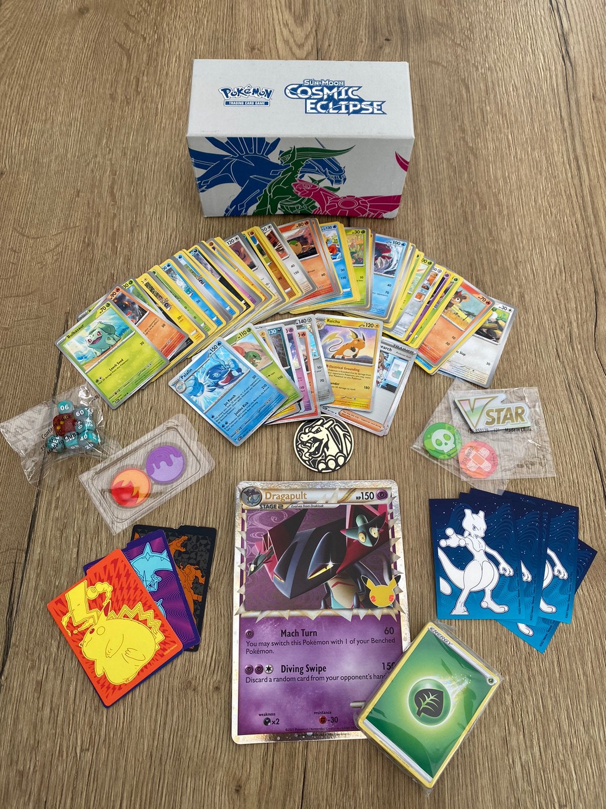 Pokémon pakketje van verschillende sets., Verzamelen, Ophalen of Verzenden, Nieuw, Speelkaart(en)