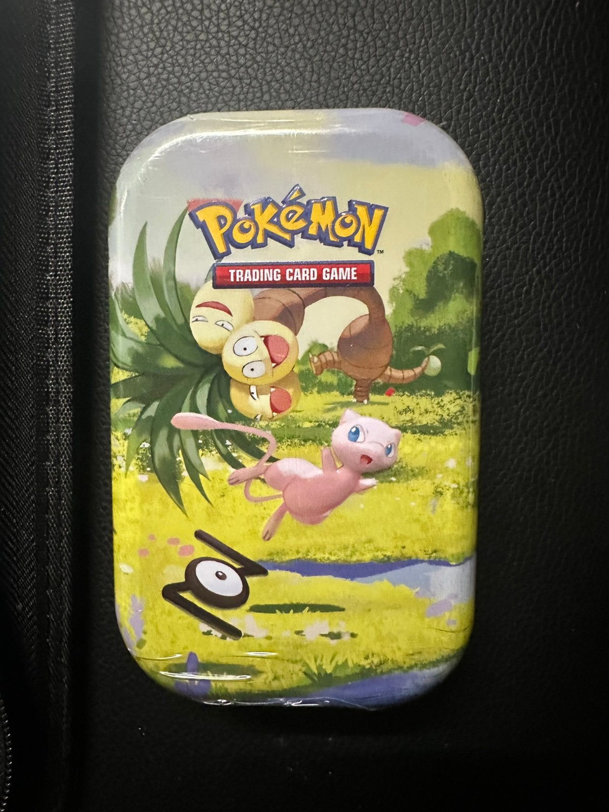 Pokémon 30th anniversary Mew tin SEALED, Ophalen of Verzenden, Nieuw, Boosterbox