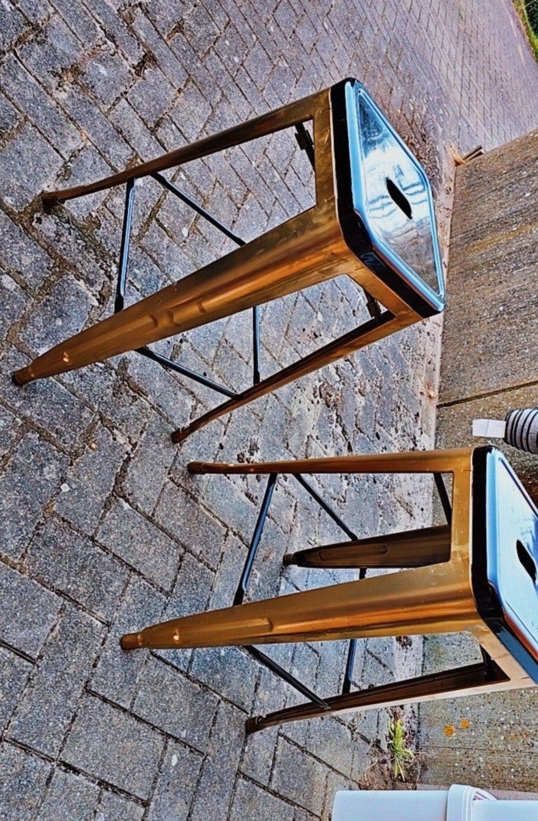 tabouret industriel haut