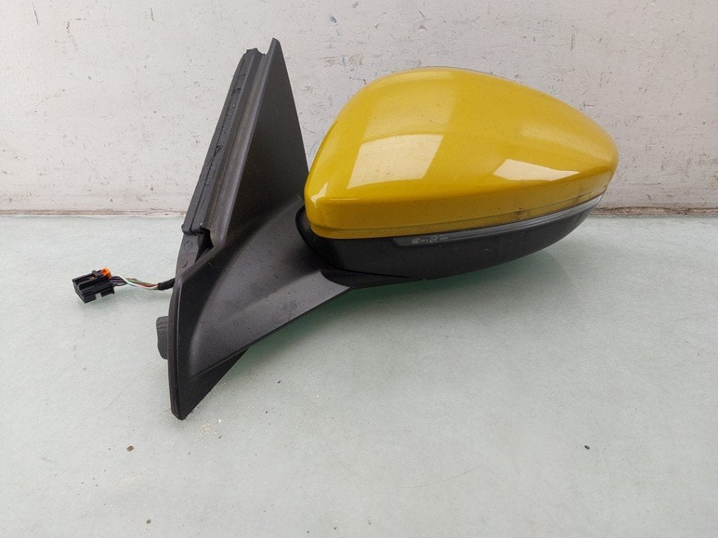 SPIEGEL LINKS Peugeot 208 II (UB / UH / UP) (|98260232XT|), Kontakt-peugeot@peugeot.com, Gebruikt, Peugeot Deutschland GmbH, Bahnhofsplatz
65423  Rüsselsheim, DE