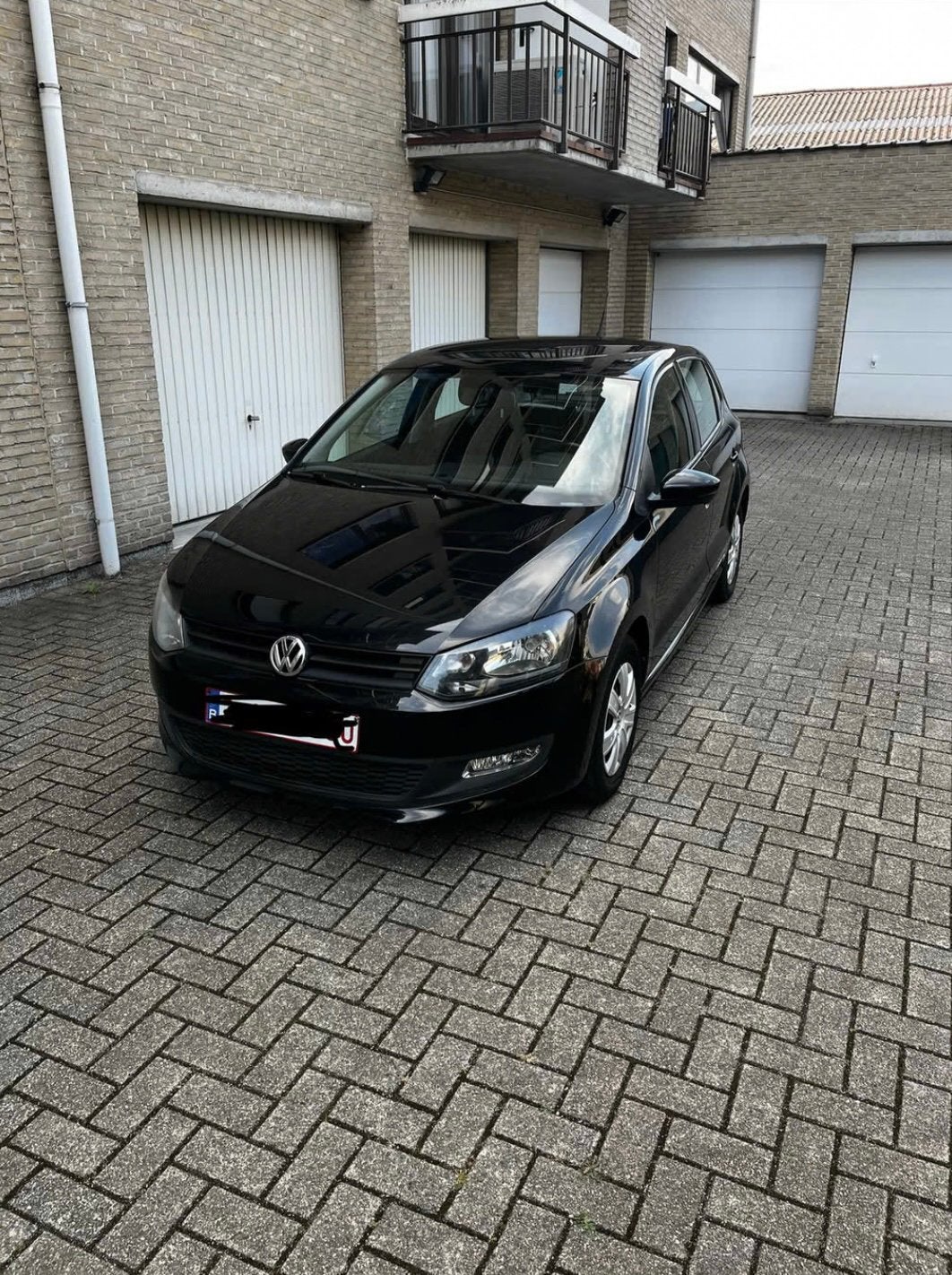 Volkswagen Polo 1.2 essence 2013, Achat, Boîte manuelle, Noir, 5 portes