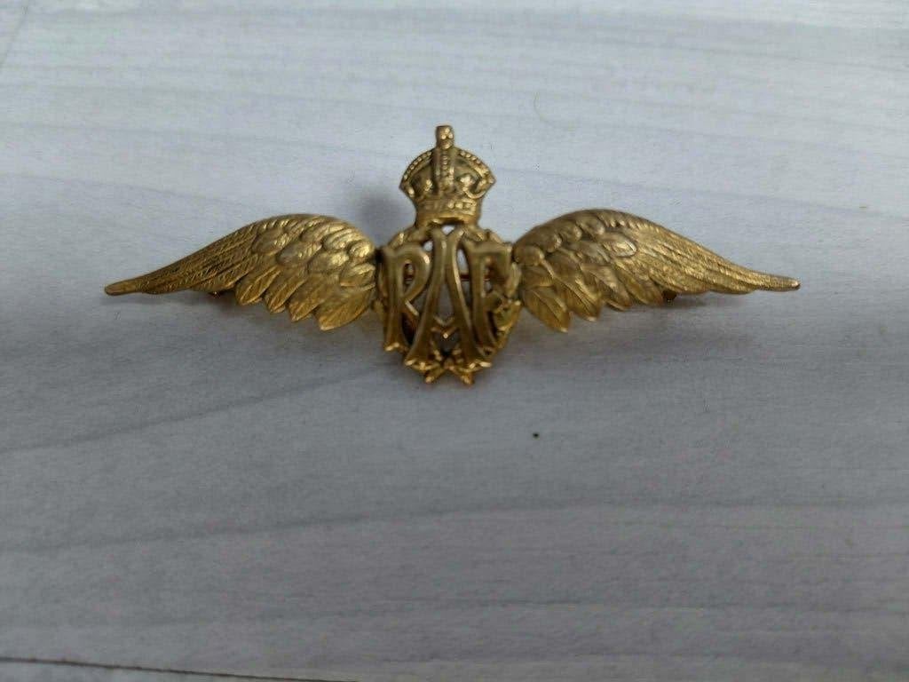 Aile de pilote de la RAF en métal, Collections, Enlèvement ou Envoi, Armée de l'air, Emblème ou Badge
