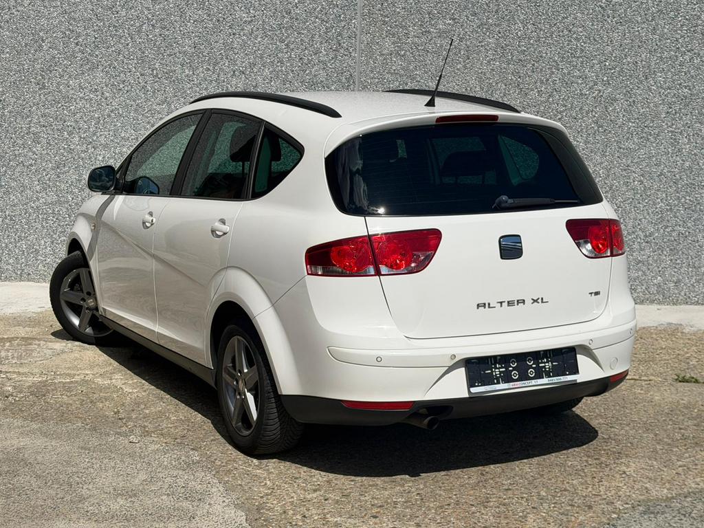 Seat Altea XL 1.2 TSI essence 2015 GARANTIE 12 Mois, Auto's, Euro 5, Monovolume, Altea XL, Wit
