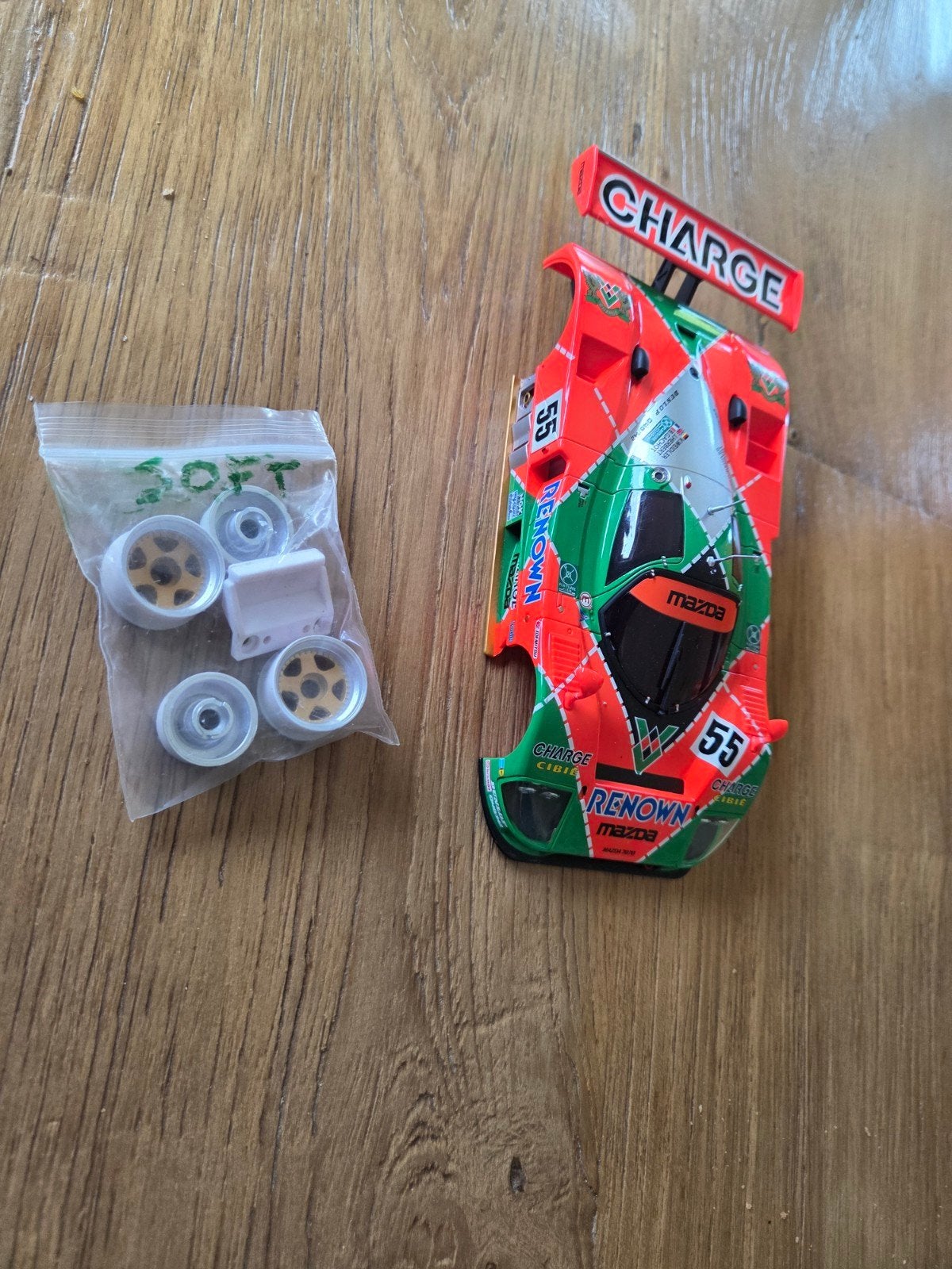 mini-z mazda, Hobby en Vrije tijd, Modelbouw | Radiografisch | Auto's, Ophalen of Verzenden