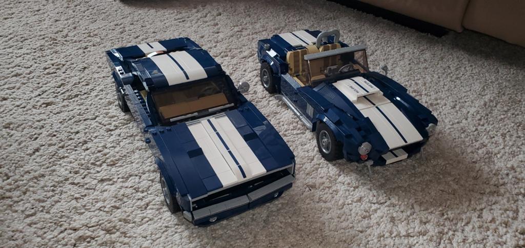 1 x Lego Creator 10265 Ford Mustang

Is nu Dodge Charger gem, Kinderen en Baby's, Speelgoed | Duplo en Lego, Ophalen, Compleet