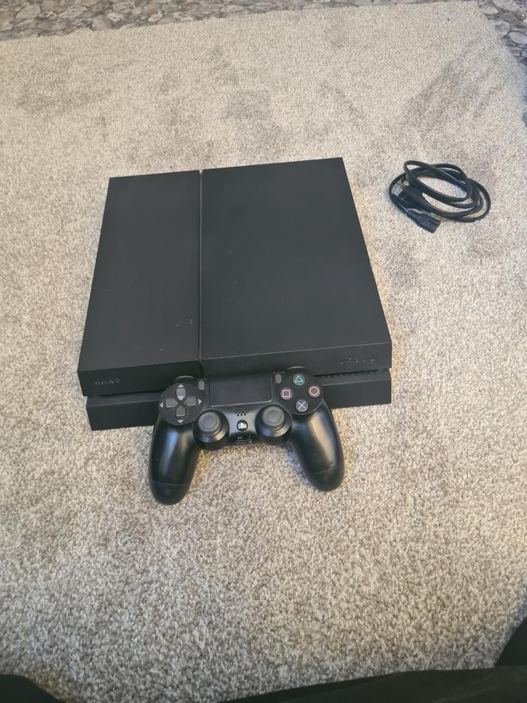PS4 500GB inclusief controller., Games en Spelcomputers, Ophalen, 500 GB, Zo goed als nieuw, Met 1 controller