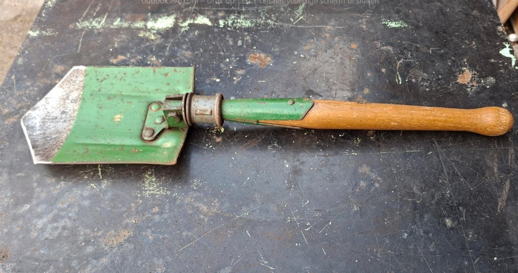 PELLE DE TERRAIN PLIABLE VINTAGE, Collections, Objets militaires | Général, Autres, Enlèvement ou Envoi