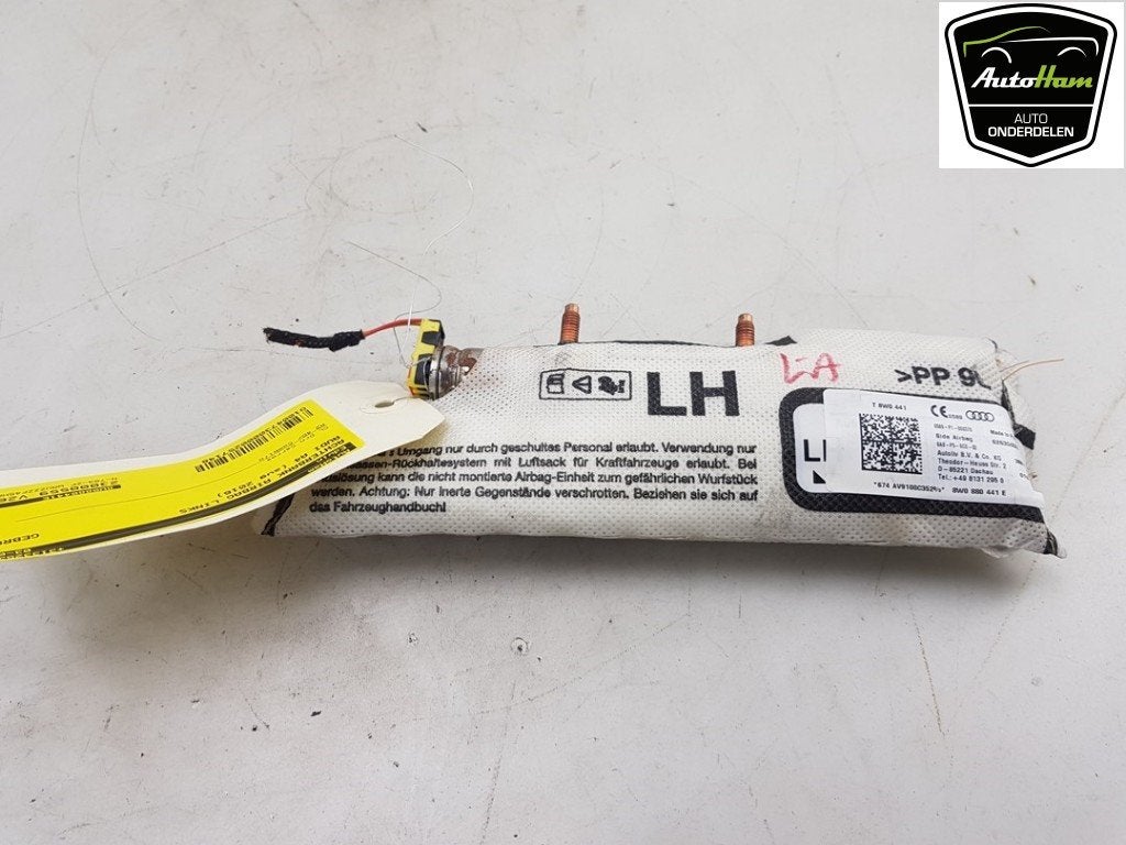 DIVERSEN Audi A4 Avant (B9) (|8W0880441E|8W0880441F|), Gebruikt, Audi