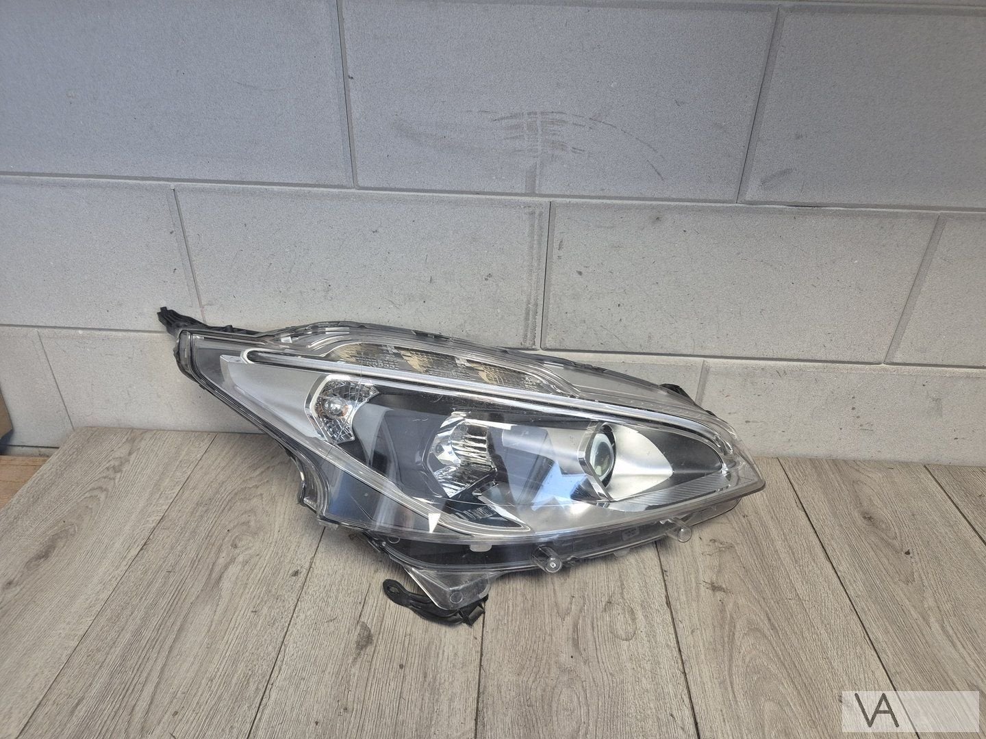 Koplamp rechts Peugeot 208 facelift 2016 - 2019 9810805880, Autos : Pièces & Accessoires, -, Utilisé, -, Peugeot