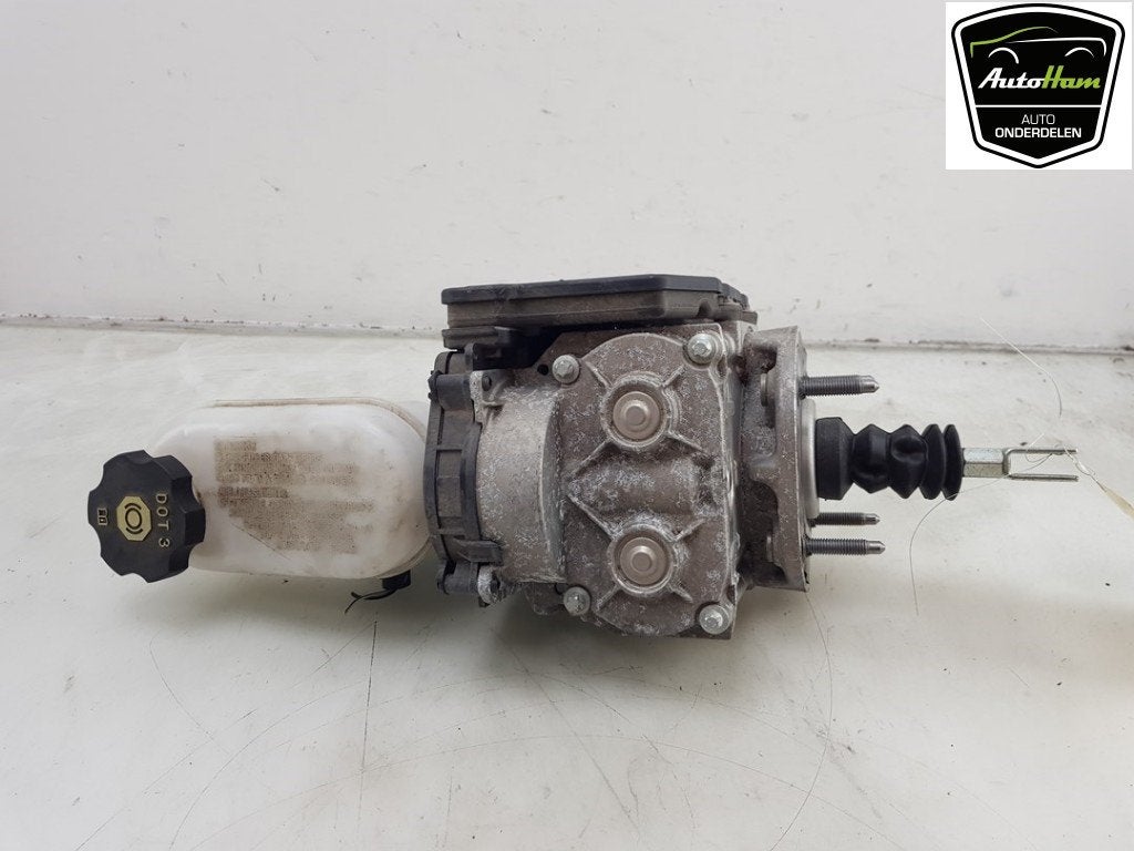 REMBEKRACHTIGER ABS Tesla Model S (|103712300B|), Robert Bosch AG, Gebruikt, Overige automerken, Robert-Bosch-Allee 1
74232  Abstatt, DE