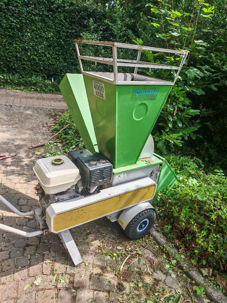 Takkenversnipperaar, Ophalen