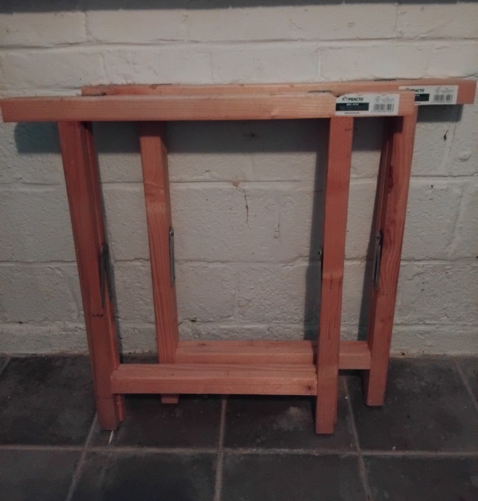 Lot de deux tréteaux en bois