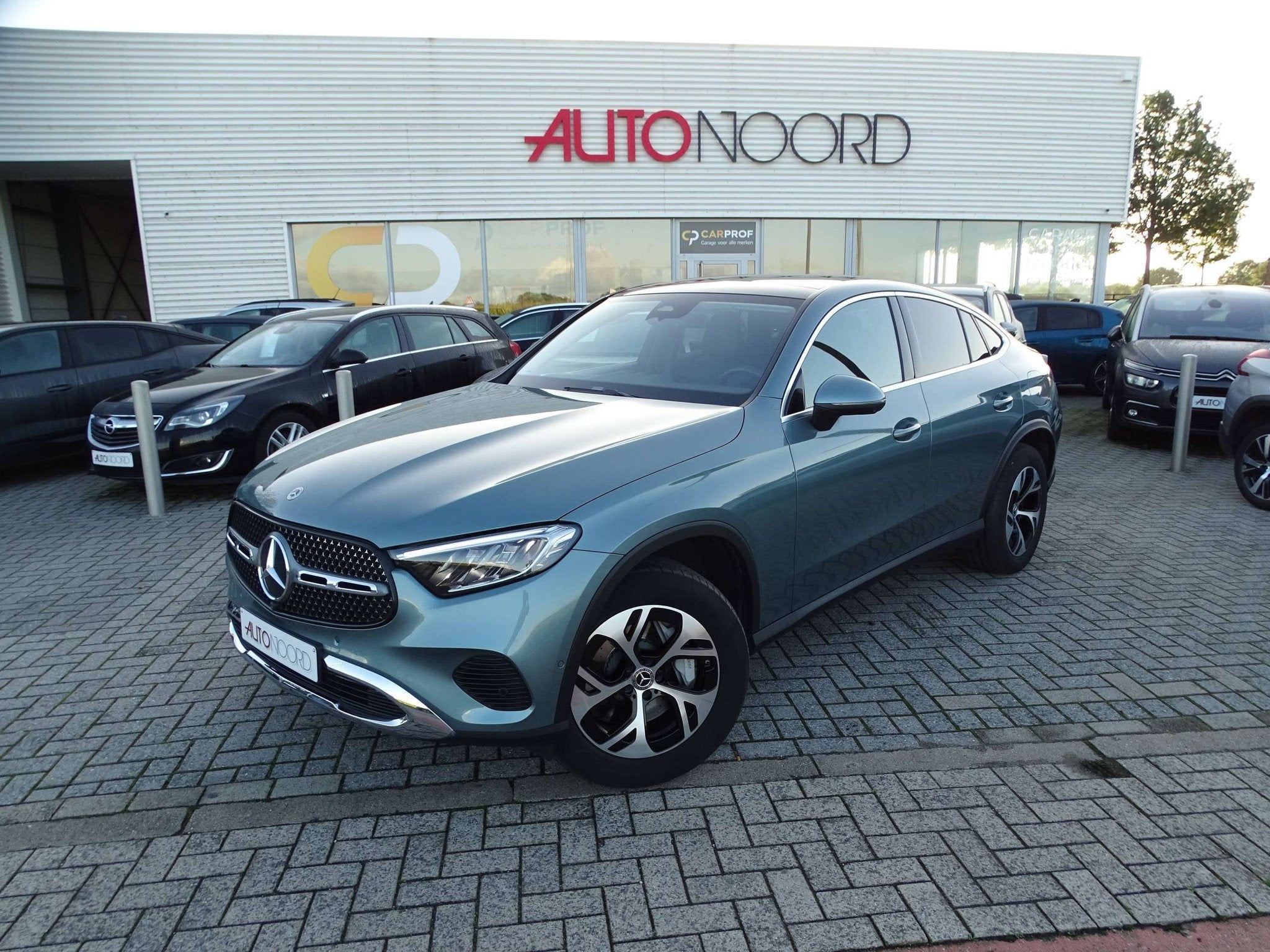 Mercedes-Benz GLC 300 GLC Coupé 300 e PHEV Luxury Line, Cuir, Argent ou Gris, Achat, Entreprise