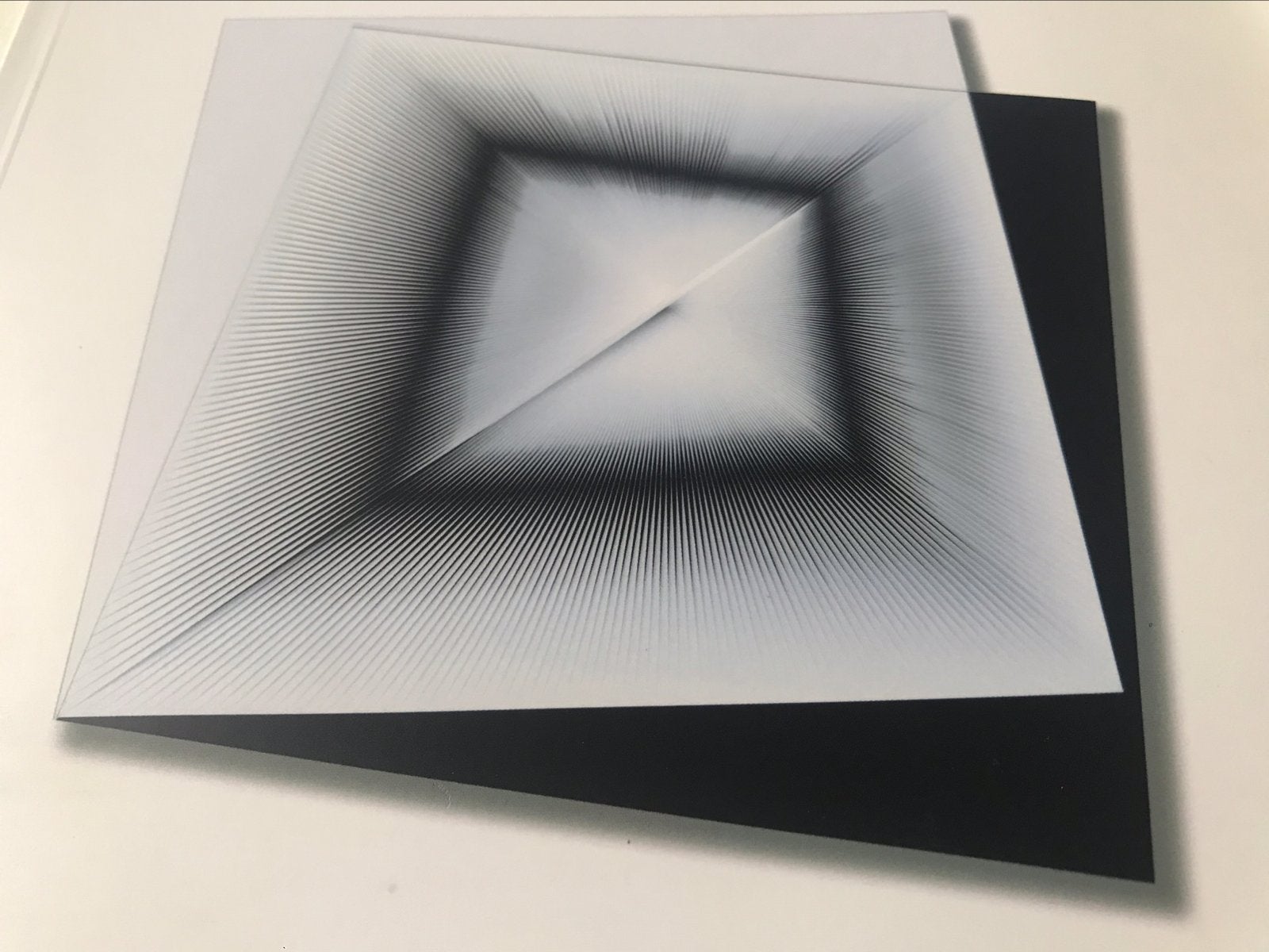 Alberto Biasi Paintings Zero 400 excemplaren 50pag, Ophalen of Verzenden, Zo goed als nieuw, Schilder- en Tekenkunst