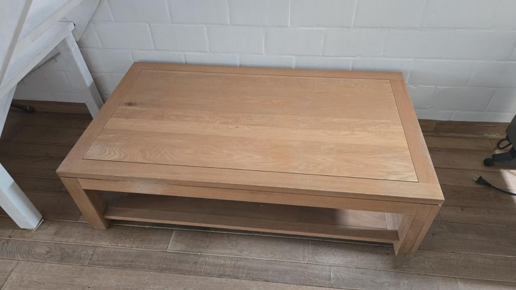 Eiken salontafel, Ophalen