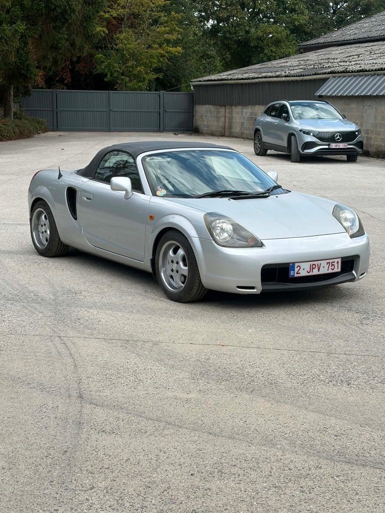 Toyota mrs rhd, Autos, Toyota, Cuir, Argent ou Gris, Achat, MR2