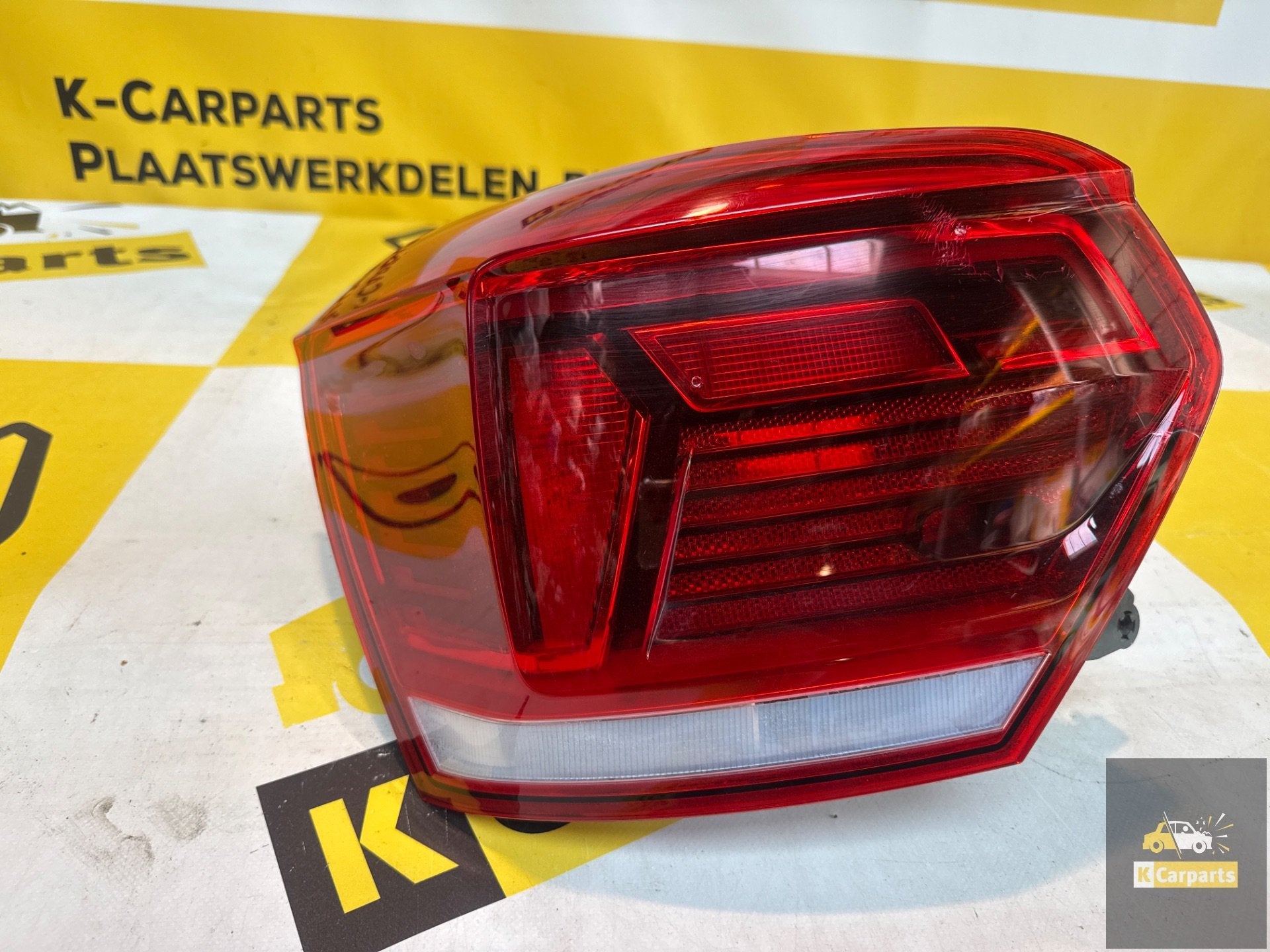 VW POLO 2G ACHTERLICHT LINKS LED 2G0945207B, Info@fabrikant.eu, Fabrikant BV, Gebruikt, Fabrikantstraat 1
1000 AA  Amsterdam, NL