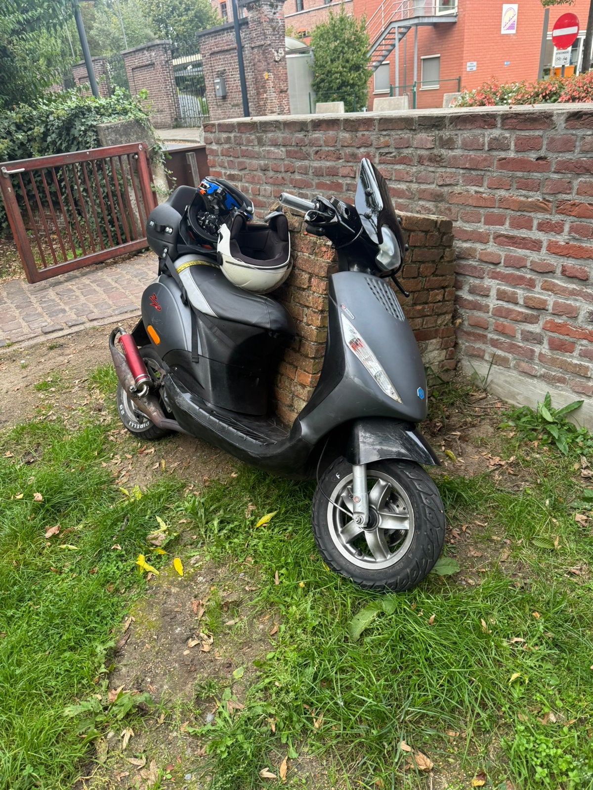 Zip 70cc a klasse, Ophalen, Tweetakt, Klasse A (25 km/u), Zo goed als nieuw