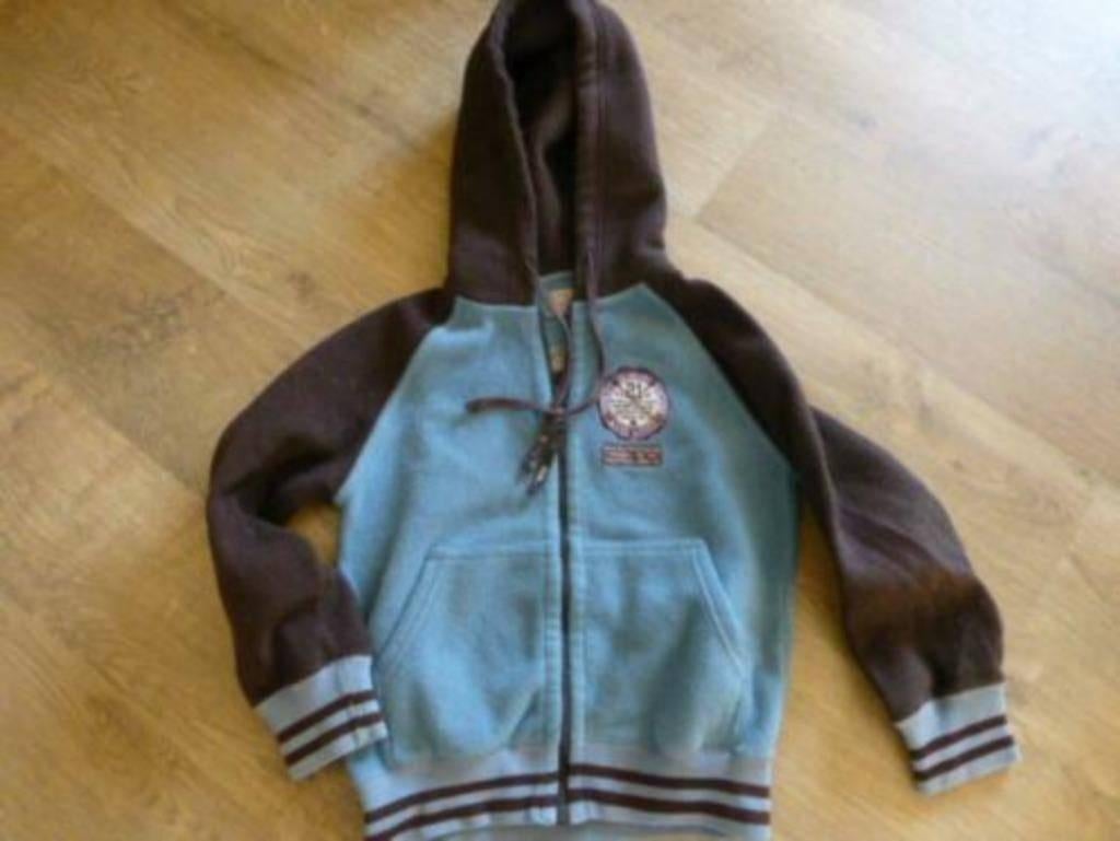 fleece trui / gilet van River Woods maat 128, Kinderen en Baby's, Gebruikt, River Woods, Trui of Vest, Ophalen of Verzenden