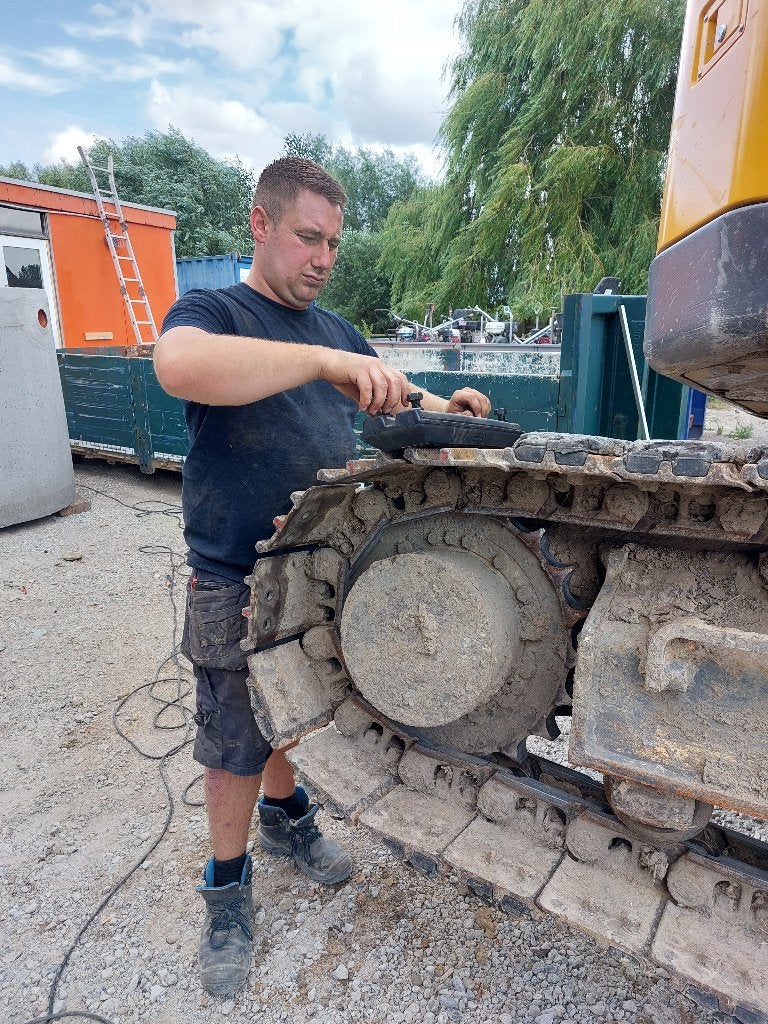 Rubber pads bolt-on 50cm (toebehoren rupskraan), Doe-het-zelf en Bouw, Overige Doe-Het-Zelf en Bouw, Nieuw, Ophalen