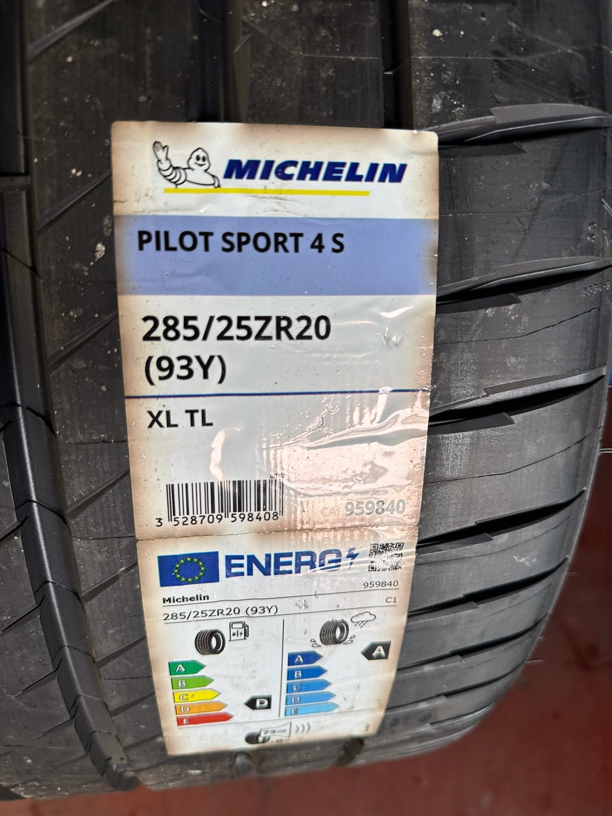 Pneus Michelin Pilot Sport 285/25 ZR20 93Y, Autos : Pièces & Accessoires, Pneus & Jantes, Enlèvement, Pneu(s)