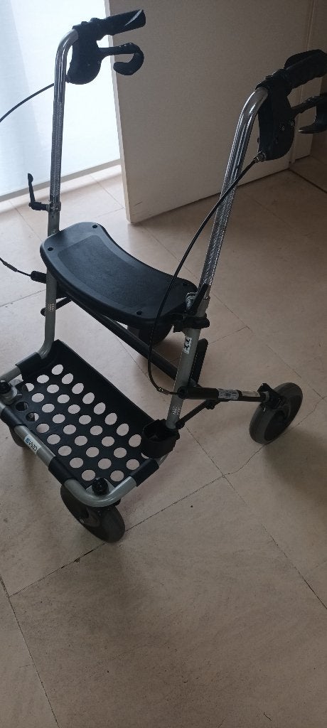 Rollator, Ophalen, Gebruikt