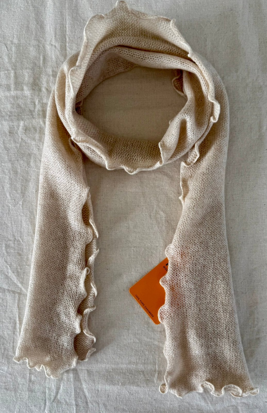 Petite écharpe en cachemire, Enlèvement ou Envoi, Neuf, Taille 36 (S), Écharpe