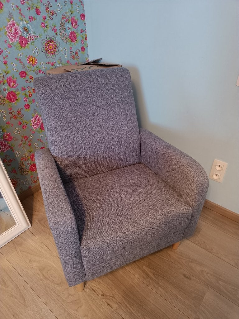 Fauteuil met poef, Huis en Inrichting, Ophalen, Nieuw, Stof